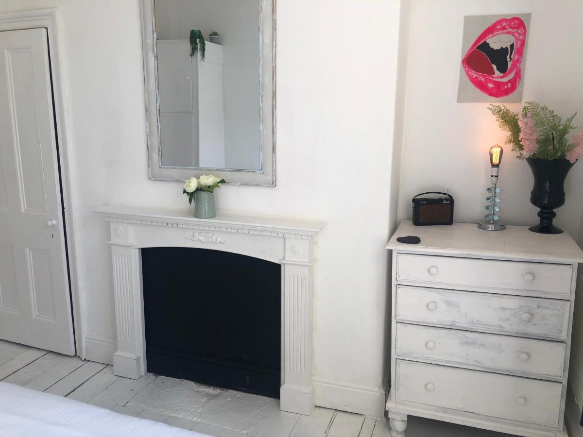 New! Seaside Central Scarborough Apartment Esterno foto